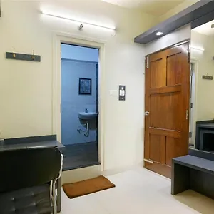 Mannars Deluxe 2*, Mysore Inde